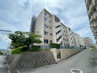 枚方ハイツ弐号棟（202）