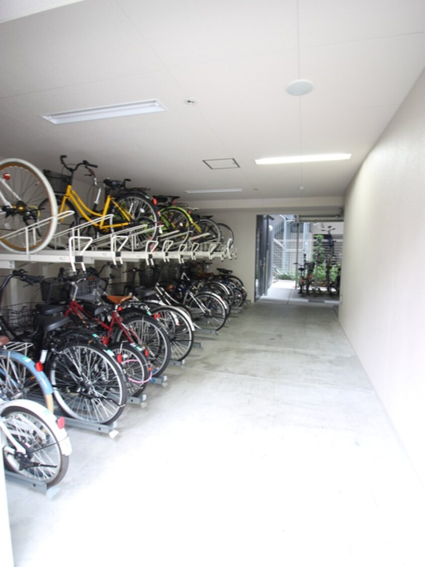 駐輪場 ｴｽﾃﾑｺｰﾄ阿波座ﾌﾟﾚﾐｱﾑ（1208）