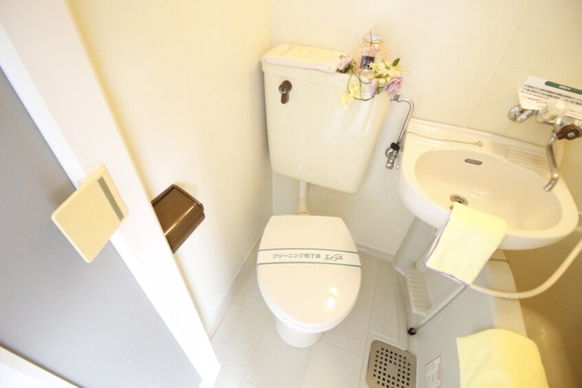 トイレ プルシャン東野