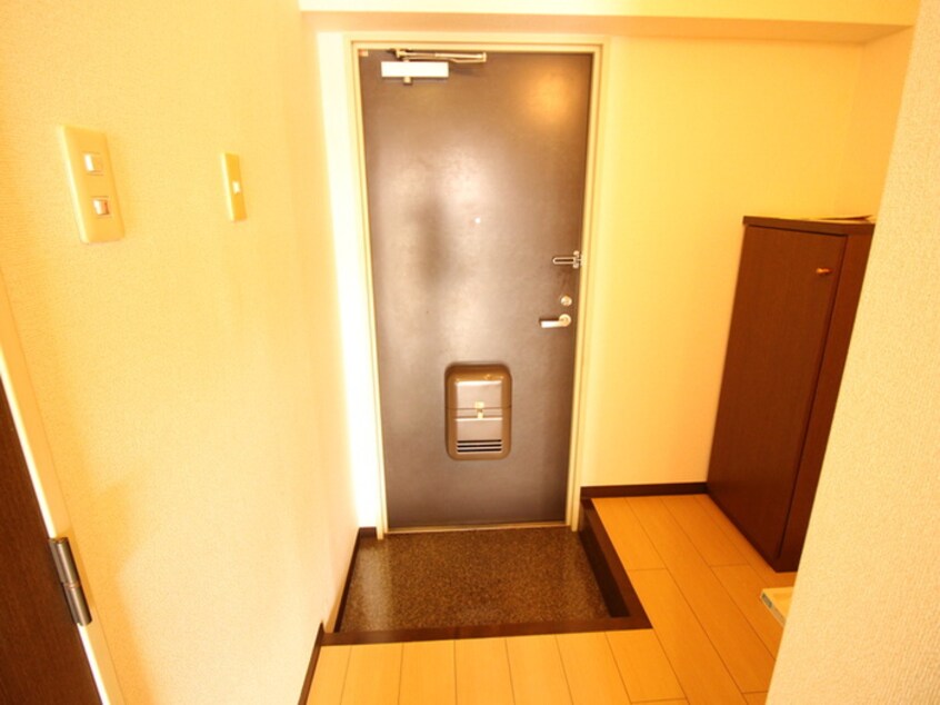 玄関 クレセント辻井