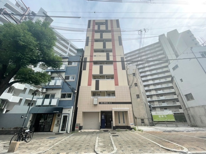外観写真 シュープリーム
