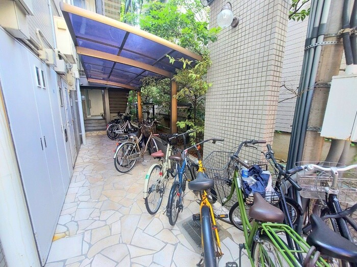 駐輪場 ミュゼ甲子園