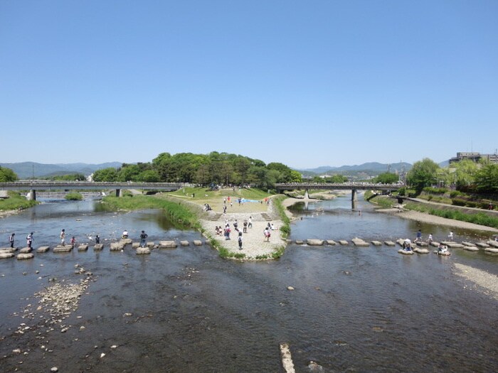 鴨川三角州(公園)まで200m ドミトリーアルバ