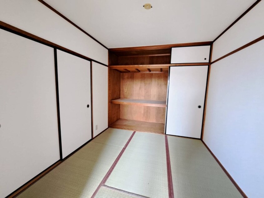 内観写真 リバ－サイド北別府