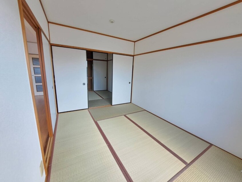 居室 リバ－サイド北別府