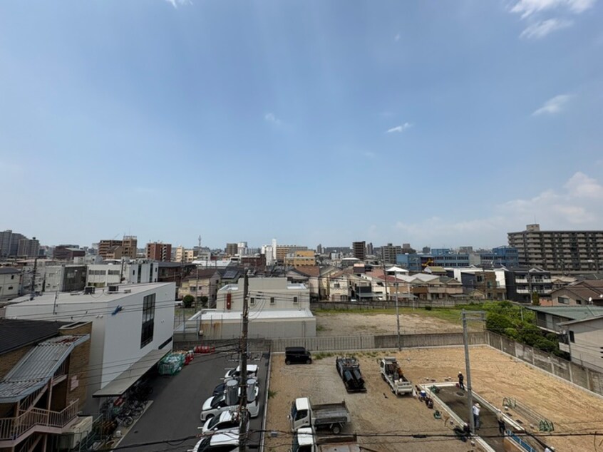 室内からの展望 サニ－キャンプ今池