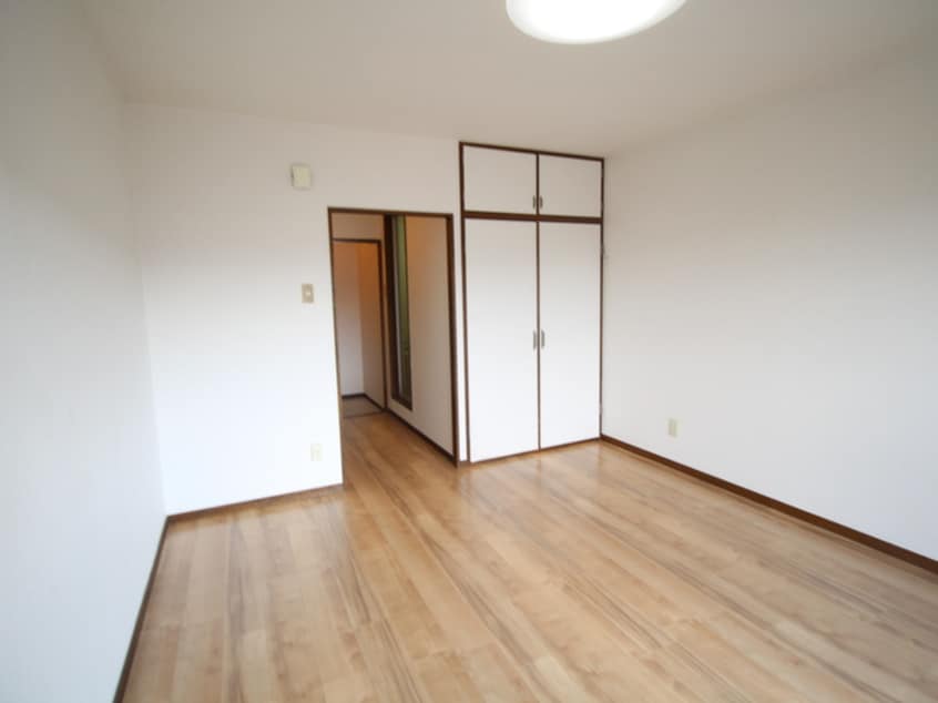 収納 シャルムハイツ小野原