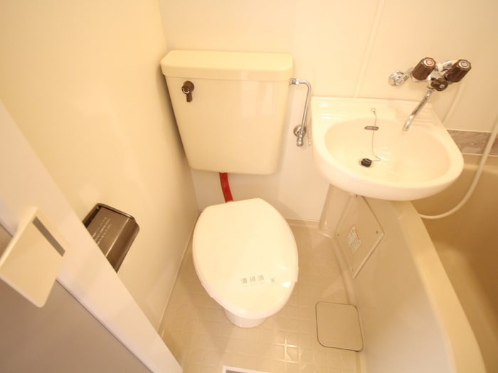 トイレ シャルムハイツ小野原