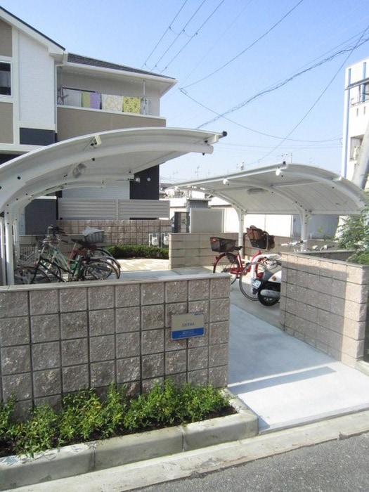 駐輪場 カーサベージュⅢ