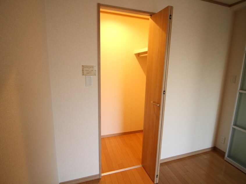 収納 セゾンエスポワールⅡ