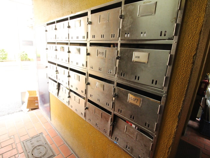 外観写真 南森町ロイヤルハイツ