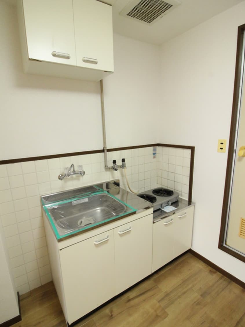 キッチン 南森町ロイヤルハイツ