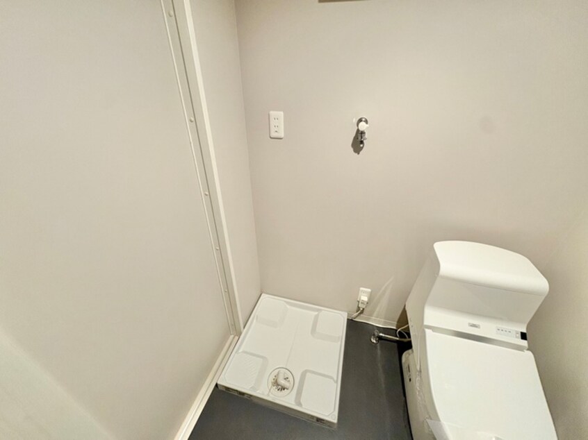 洗濯機置場 COLOR