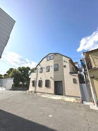 苅田10丁目貸家