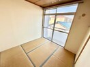 居室 西小路ハイツ