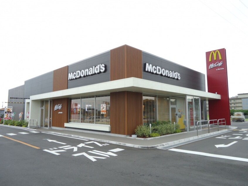 マクドナルド26号泉南店(ファストフード)まで750m コンフォ－ト泉南