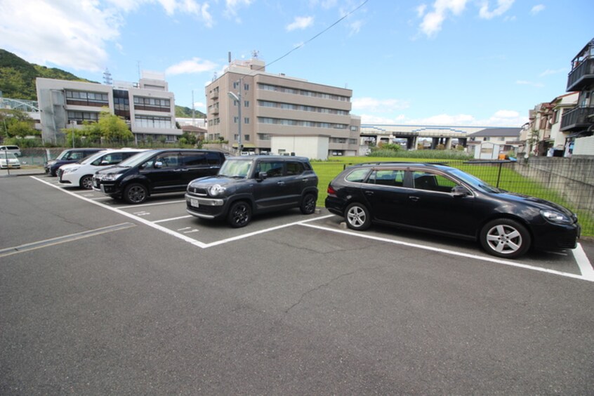 駐車場 ソレイユ大山崎