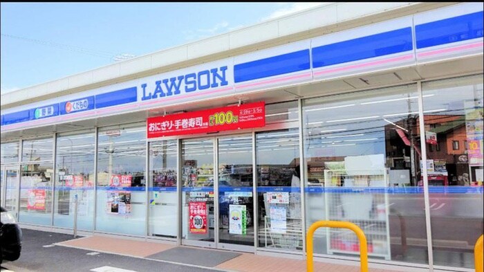 ローソン城東中央3丁目店(コンビニ)まで400m ﾌｧｰｽﾄﾌｨｵｰﾚ京橋ﾉﾜｰﾙ(604)
