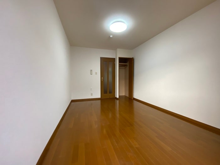 居室 ラフィ－ネ聖天坂