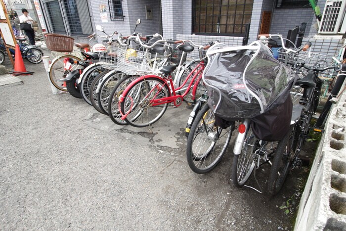 駐輪場 ケティ淡路