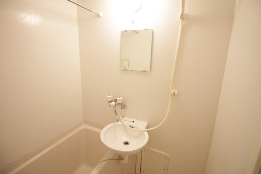 洗面 モンプレイン