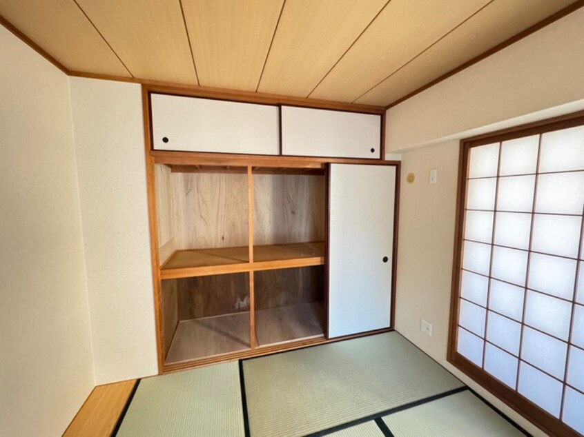 収納 ルイズミッシェル