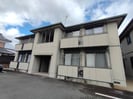 シャーメゾン六条C棟の外観