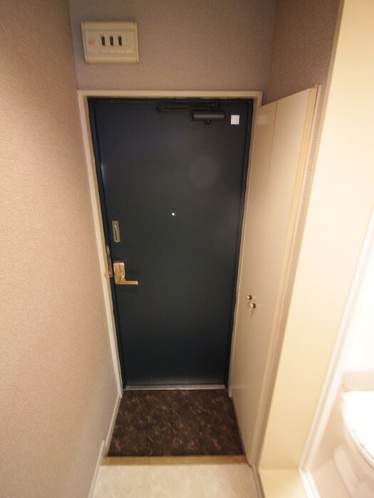 玄関 ドム－ル桂