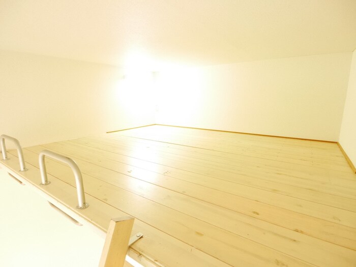 ロフト ドム－ル桂