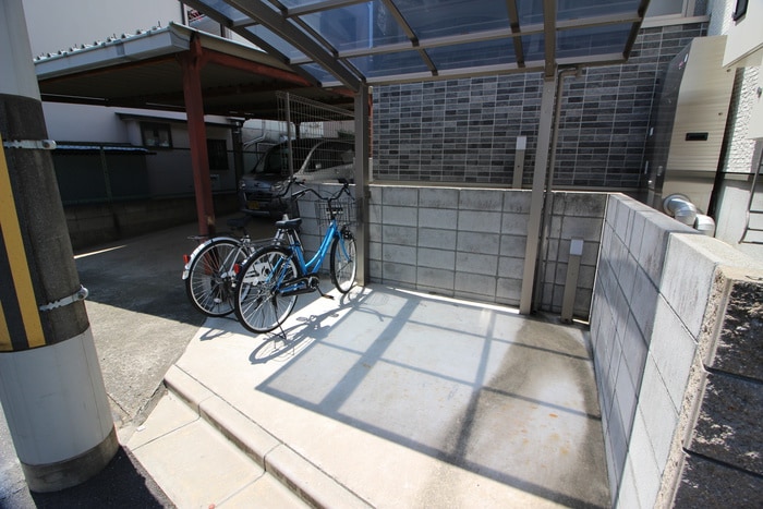 駐輪場 クリエオ－レ鴻池徳庵町