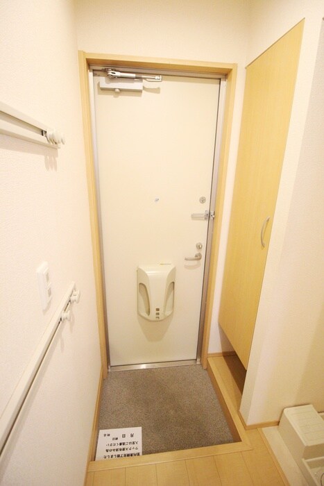 玄関 グランディール北栗栖Ｂ棟