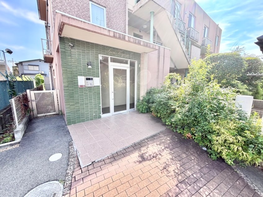 エントランス部分 レオン光善寺Ⅱ