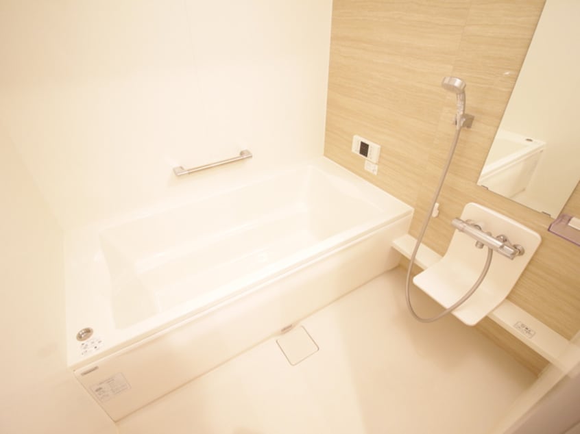 バス／シャワールーム等 メゾン　ド　ラピスラジュリ