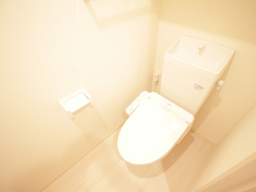 トイレ メゾン　ド　ラピスラジュリ