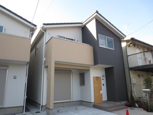 ルシア茨木駅前Ａ