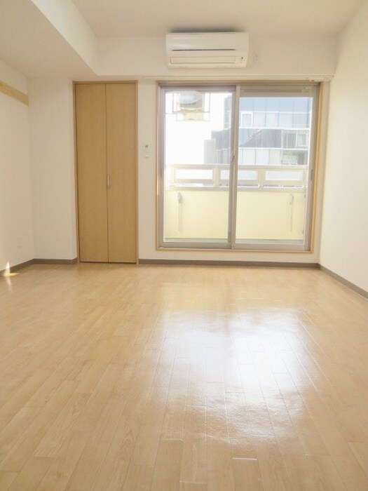 居室 ＲＡＮＡ内淡路