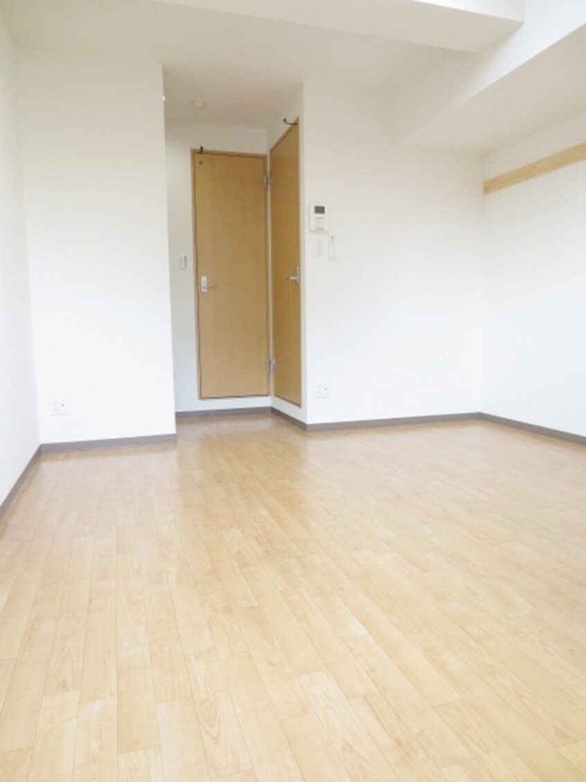 居室 ＲＡＮＡ内淡路