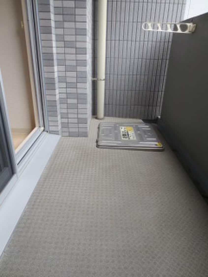 ベランダ・バルコニー エスリ－ド江坂公園(904)