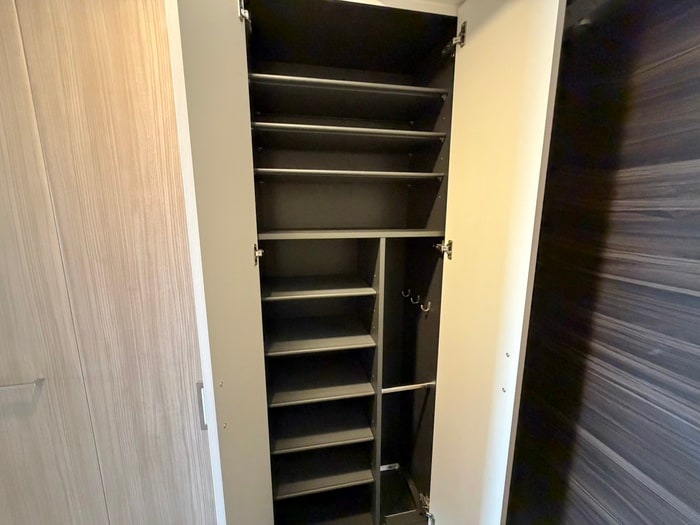 靴箱 プレサンス塚本駅前(1506)