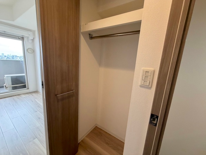 収納 プレサンス塚本駅前(1506)