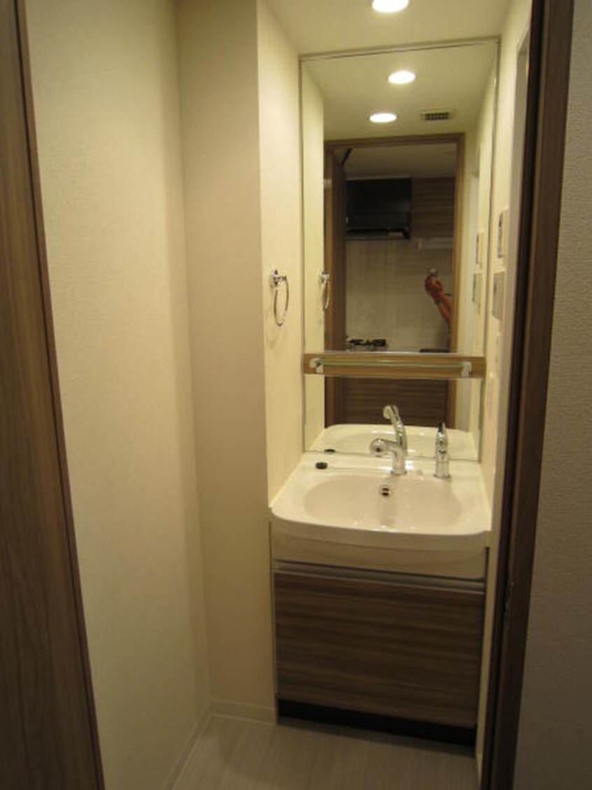 洗面 プレサンス新大阪ザ・シティ