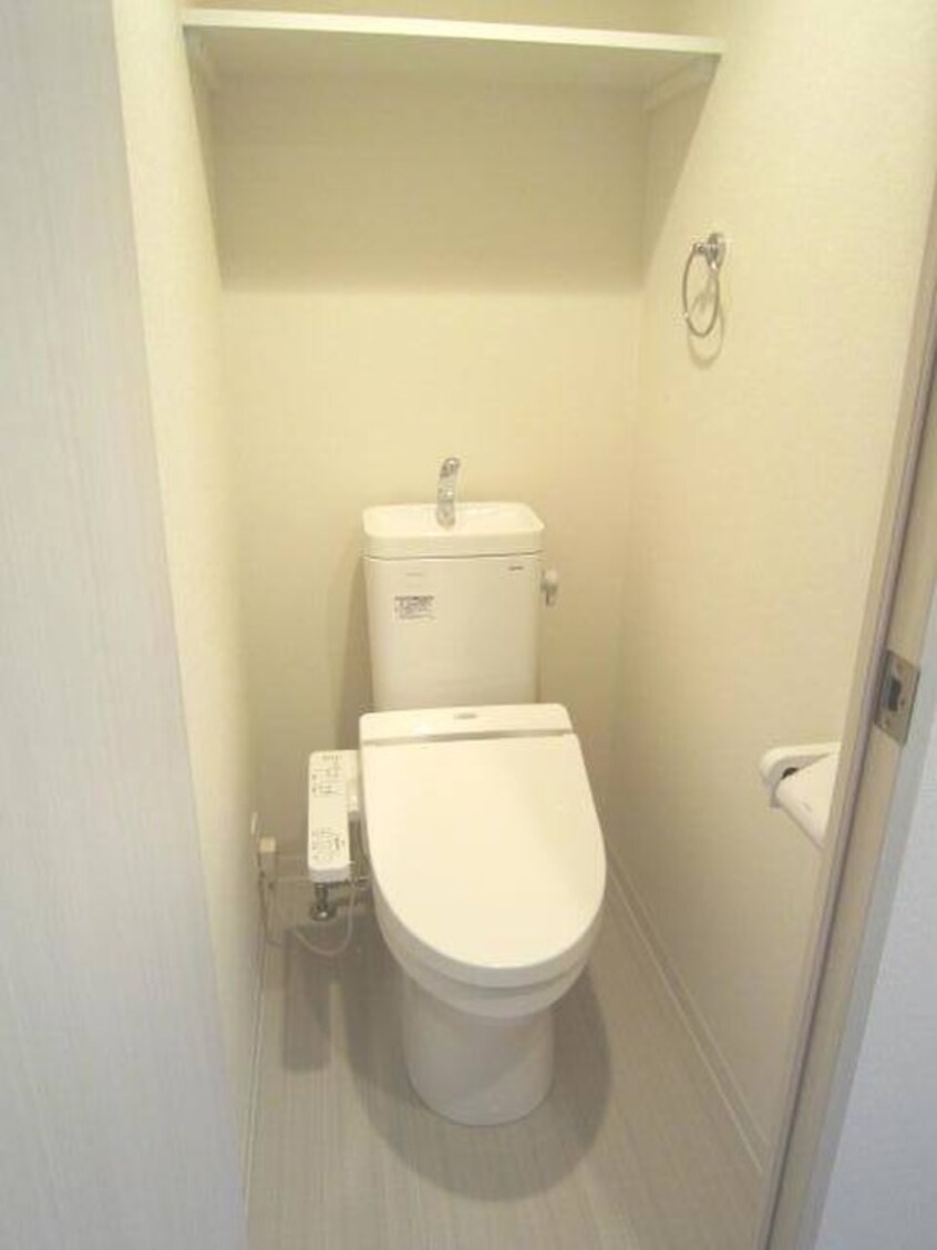 トイレ プレサンス新大阪ザ・シティ