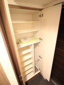 靴箱 プレサンス新大阪ザ・シティ