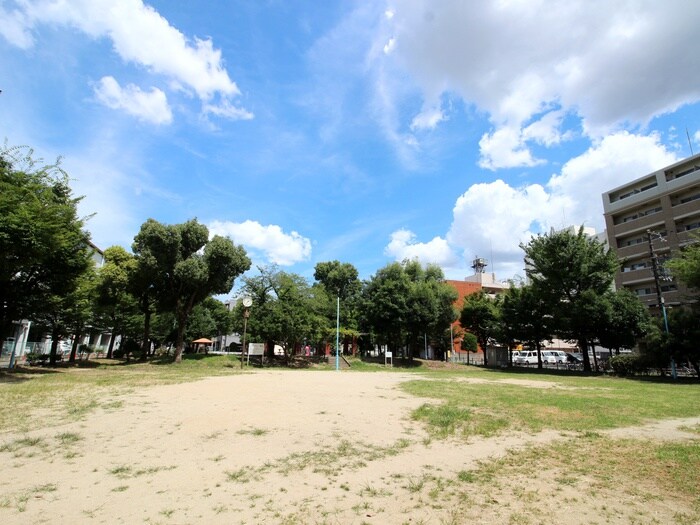 新駅2号公園(公園)まで30m プレサンス新大阪ザ・シティ