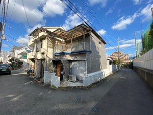 禁野本町貸家
