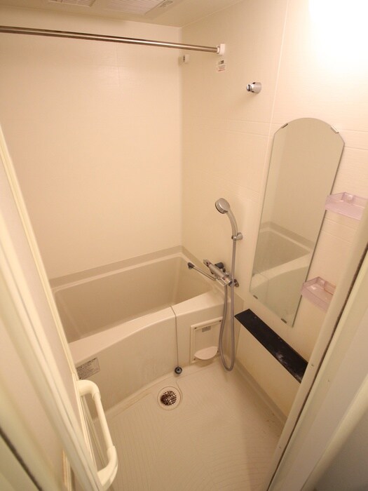 バス／シャワールーム等 ﾌﾟﾚｻﾝｽ新大阪ｲｵﾘｱ(306)