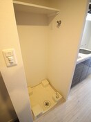 洗濯機置場 ﾌﾟﾚｻﾝｽ新大阪ｲｵﾘｱ(306)