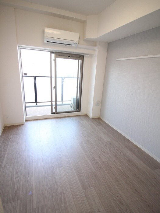 居室 ﾌﾟﾚｻﾝｽ新大阪ｲｵﾘｱ(306)