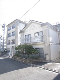 ロイヤルハイツ白川