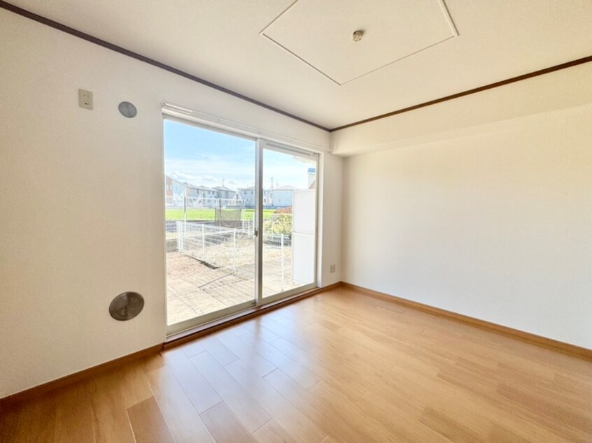 居室 フロレスタ